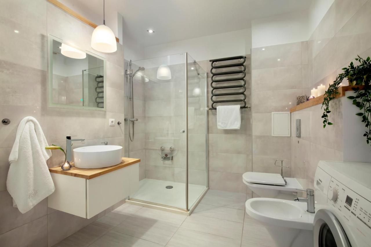 Elite Apartments Hamptons Old Town Гданьск Экстерьер фото