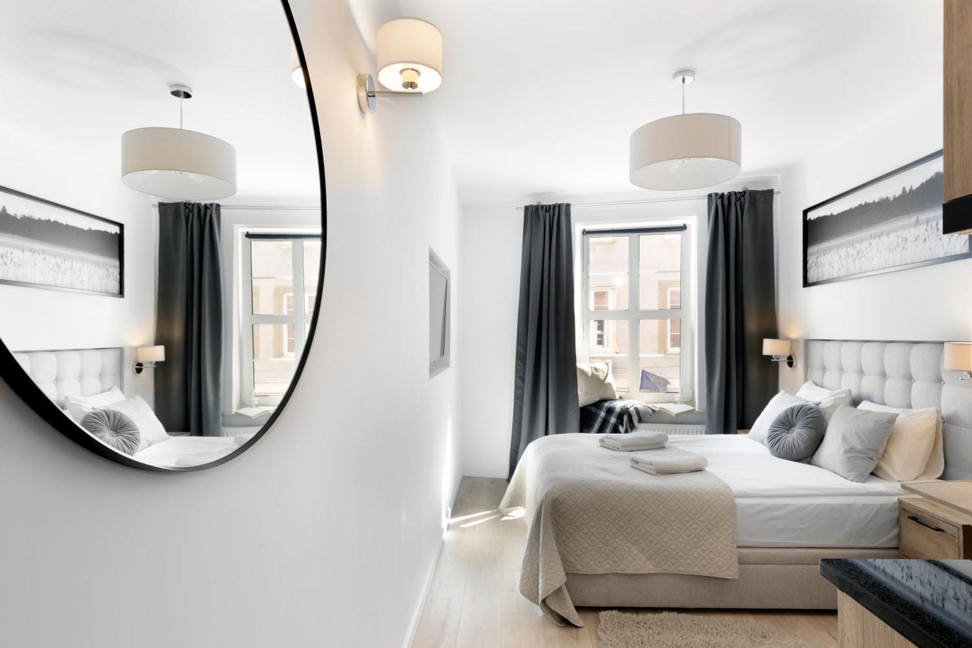 Elite Apartments Hamptons Old Town Гданьск Экстерьер фото